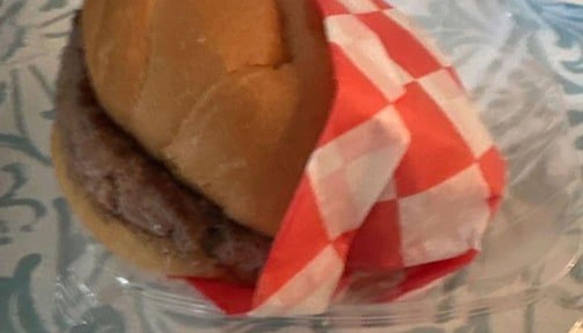 Classic Cheeseburger.